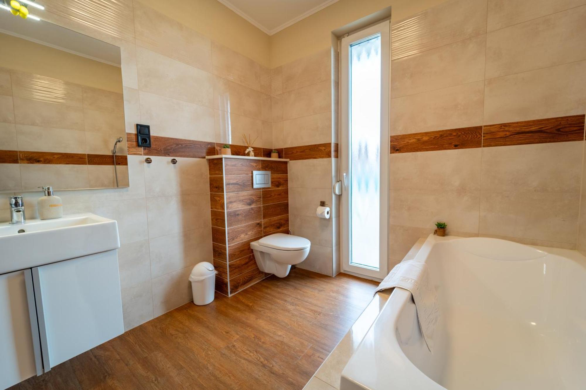 Abg House Ecser Zewnętrze zdjęcie